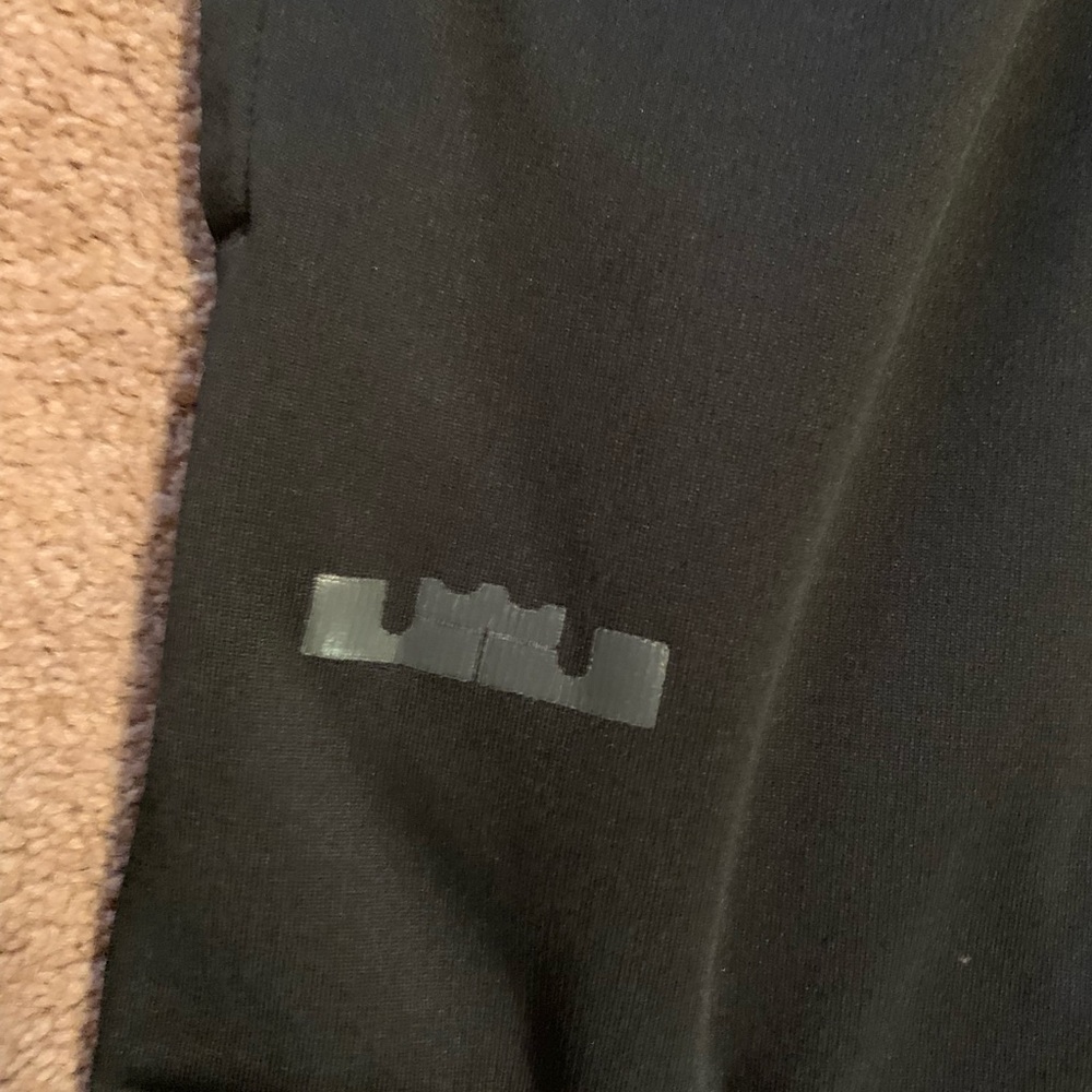 Nike Sweatpants - Picture 3 of 4